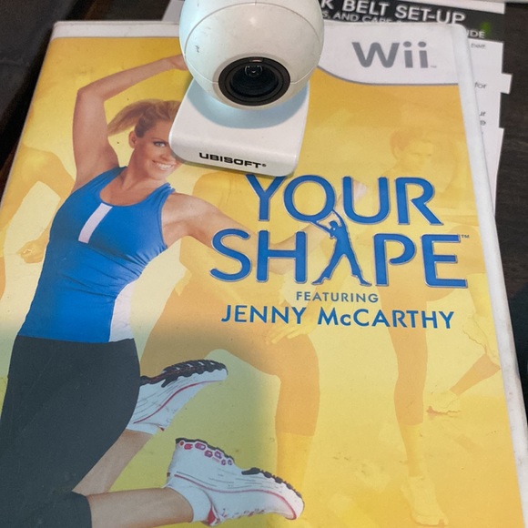 Wii Fit Bundle Plus Mario Kart & So much More - Picture 6 of 12